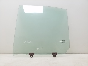 Rear side door glass - 