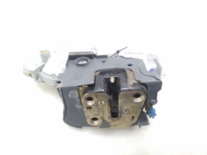 NISSAN X-Trail T30 (2001–2007) Front door lock 805523Y510 - 4