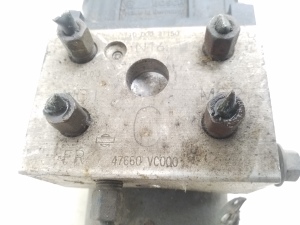 NISSAN Patrol Y61 (1997–2010) Bloc ABS 47660VC000 - 3