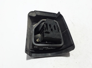 Volkswagen Passat B3 (1988–1993) Eckleuchte hinten 357945111 - 3