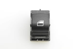 Rear side door window switch - 9208107