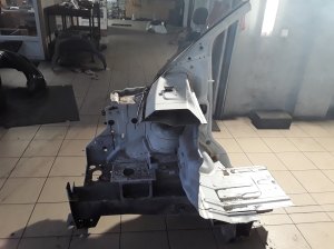 RENAULT Trafic III (2014–2022) Front outrigger 762303741R - 2