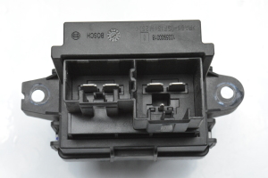 Opel Mokka (2012–2020) Cabin shoulder motor resistance 13503201 - 3