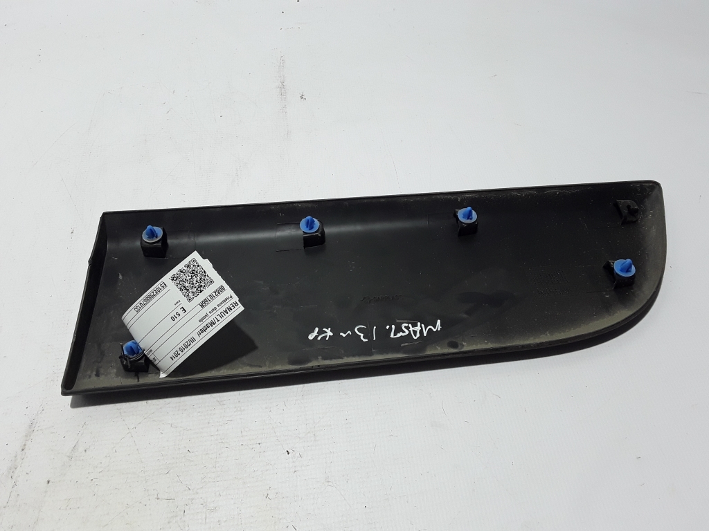 RENAULT Master Front Left Door Molding 808210166R 22411864