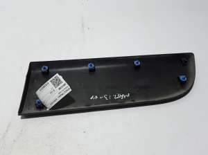 RENAULT Master III (2010–2017) Esiukse liist 808210166R - 4