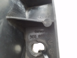 Volkswagen Passat B6 (2005–2010) Scheinwerferhalter 3C0807889 - 2