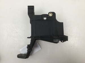 Opel Astra H (2004–2010) ABS ploki hoidik 13214940 - 2