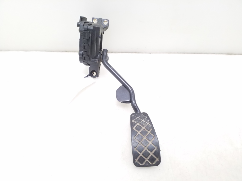 AUDI A6 C5/4B (1997-2004) Throttle Pedal 8D2721523B 25089603