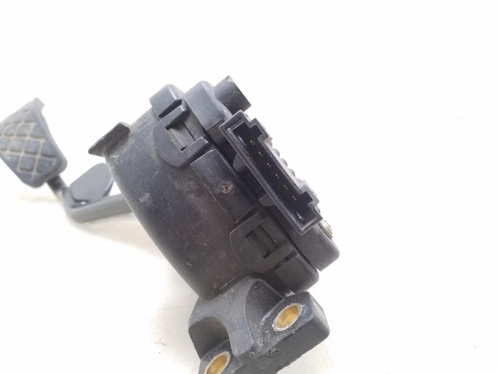 AUDI A6 C5/4B (1997-2004) Throttle Pedal 8D2721523B 25089603