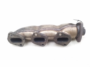  Exhaust manifold 