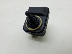   Scheinwerfer Stellmotor  -  