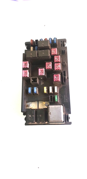 Fuse boxes - 82241AG000