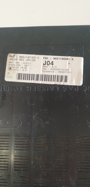 Fuse boxes - 9651196980A