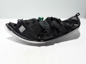 RENAULT Master III (2010–2017) Esituli 260108402R - 2