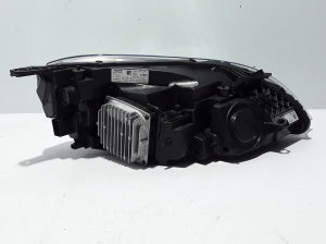 VOLVO V40 (2012–2019) Esituli 31677022 - 5