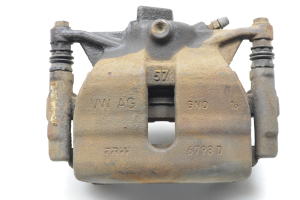  Front brake caliper 