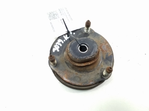 LEXUS GX (2009–2026) Front strut mount with bearing 4860960100 - 2