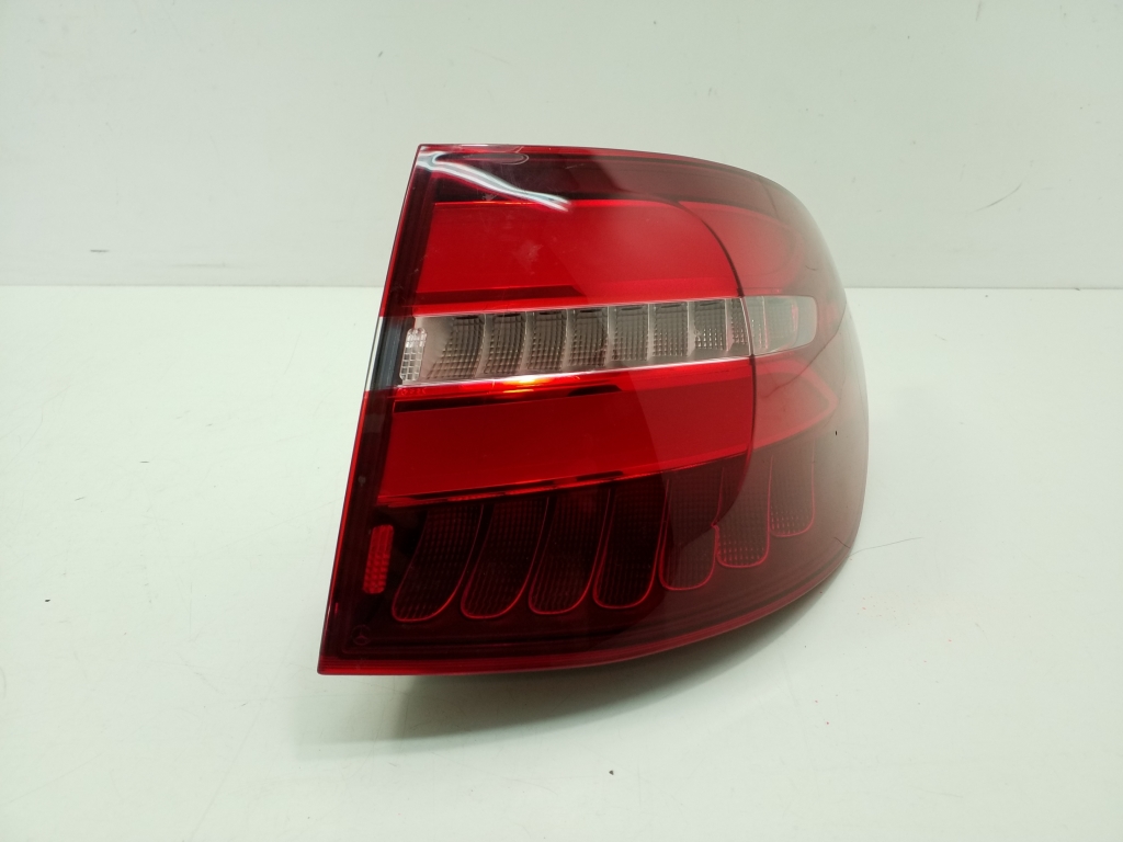 MERCEDES-BENZ GLC X253 (2015-2024) Rear Right Taillight Lamp A2539061200 20431887