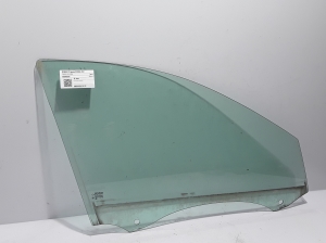   Fenster Scheibe Tür vorne  - 8200000385 