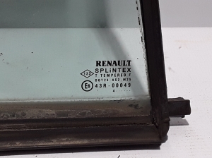 RENAULT Laguna II (2001–2007) Tagumise külgukse kolmnurkklaas 8200001463 - 2