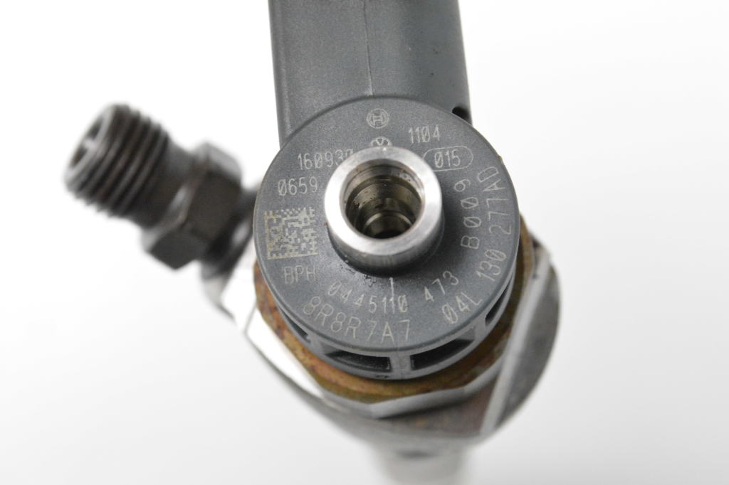 Used AUDI A1 Fuel injector 04L130277AD