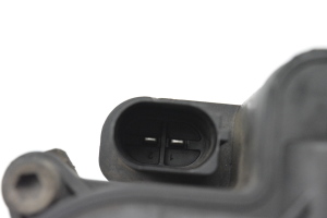 Volkswagen Passat B8 (2014–2023) Tagumine pidurisadul 3Q0615405J - 2
