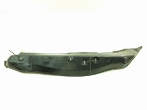 Mercedes Benz C-Class 205 (2014–2021) Esiporitiiva muu osa A2058890125 - 2