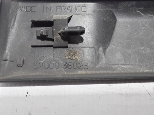 RENAULT Laguna II (2001–2007) Tagumise küljeukse liist 8200036023 - 4