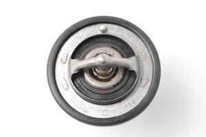 TOYOTA Auris E18 (2012–2018) Thermostat TH31282G1 - 2