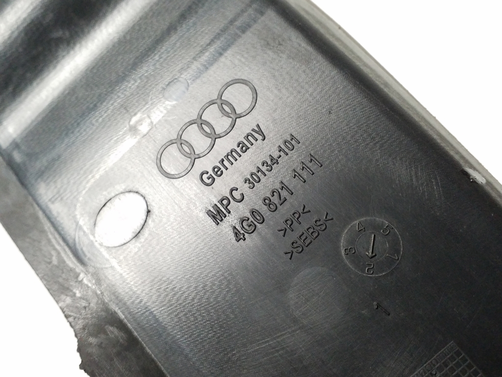 AUDI A6 C7/4G (2010-2020) Other Body Parts 4G0821111 21921041
