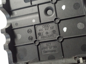  Fuse box in the boot 