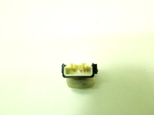 LEXUS GX (2009–2026) Esiistme juhtlüliti istmel 8492060090 - 3