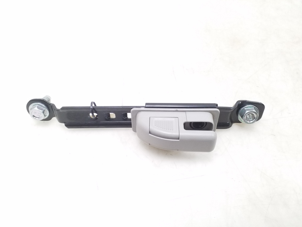 OPEL Antara 1 generation (2006-2015) Front Right Seat Belt Height Adjuster 25090720