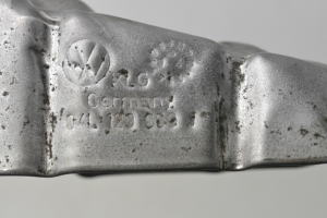 Volkswagen Golf VII (2012–2026) Sonstiger Schutz 04L129969J - 2