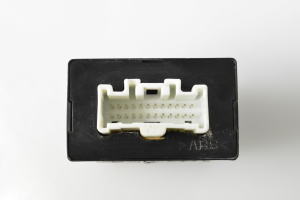 Mazda 3 (2009–2013) Relay BBM267890A - 3