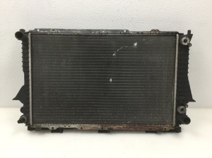AUDI A6 C4 (1994–1997) Radiateur de refroidissement 4A0121251R