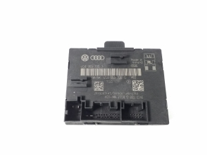   Tagumise küljeukse juhtplokk  - 4G8959795J 