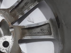 Chrysler Pacifica (2016–2026) Velg 5RJ39TRMAA - 3