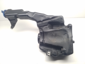 Mercedes Benz C-Class 204 (2007–2014) Vējstikla mazgāšanas šķidruma tvertne a2048601960 - 2