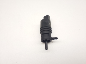 Mercedes Benz C-Class 204 (2007–2014) Front windshield washer pump A2218690121 - 2