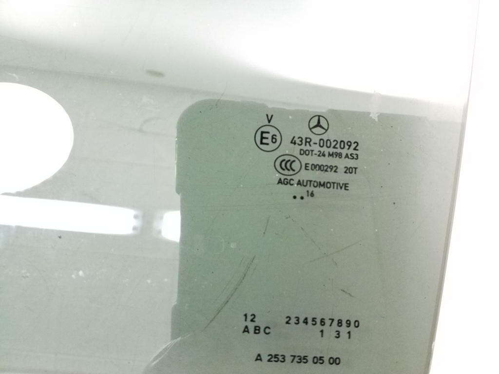 MERCEDES-BENZ GLC X253 (2015-2024) Kairys šoninių durų stiklas A2537350500 20432051