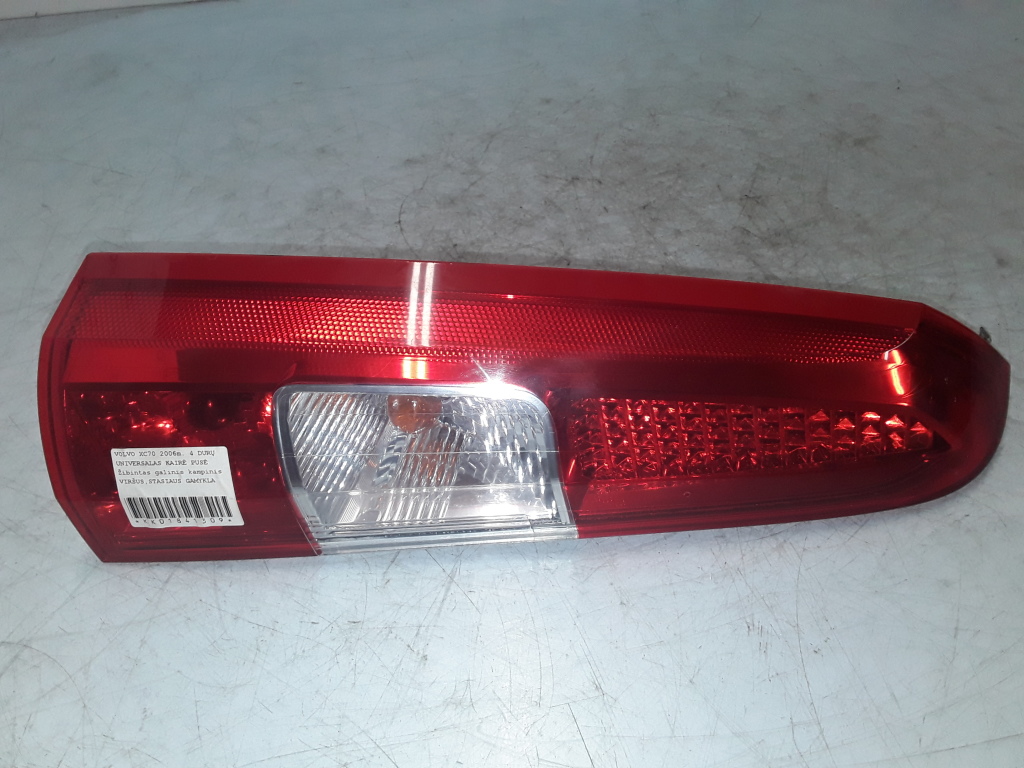 Used VOLVO XC70 Rear corner lamp 160985
