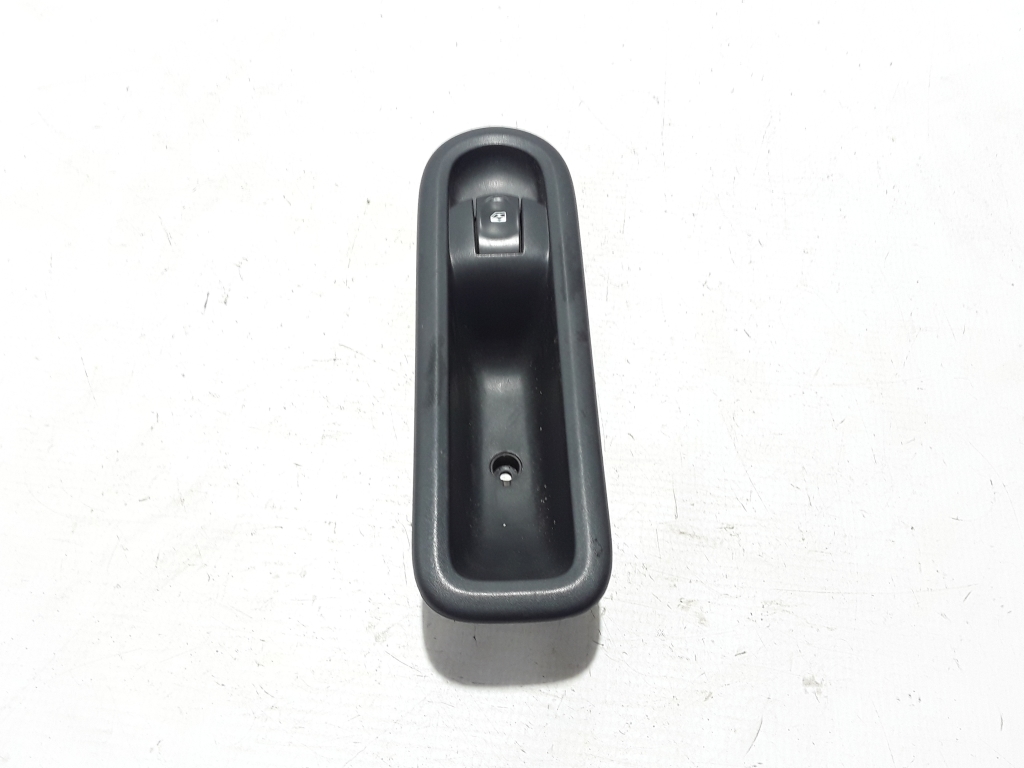 RENAULT Twingo 2 generation (2007-2014) Front Right Door Window Switch 8200356517 22412189