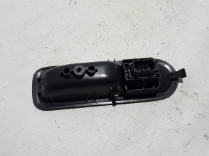 RENAULT Twingo II (2007–2014) Front door glass switch - 2