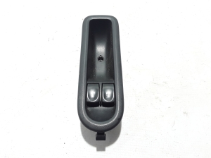   Fensterheberschalter vorne  - 8200356513 