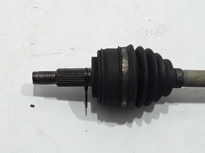 RENAULT Master III (2010–2017) Esimene veovõll ja selle osad 8200842369 - 2