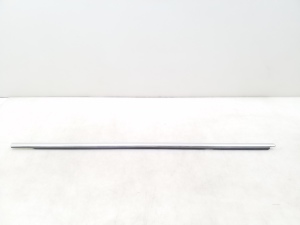 Aizmugurējo sānu durvju stikla ārējā līste - 3C5839476B