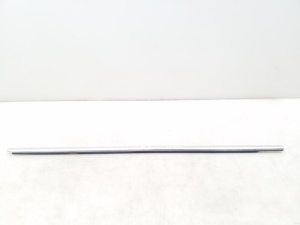 Aizmugurējo sānu durvju stikla ārējā līste - 3C5839475