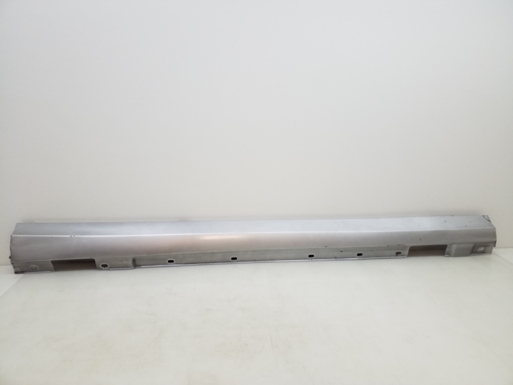 MERCEDES-BENZ C-Class W204/S204/C204 (2004-2015) Right Side Plastic Sideskirt Cover A2046900440 20978334