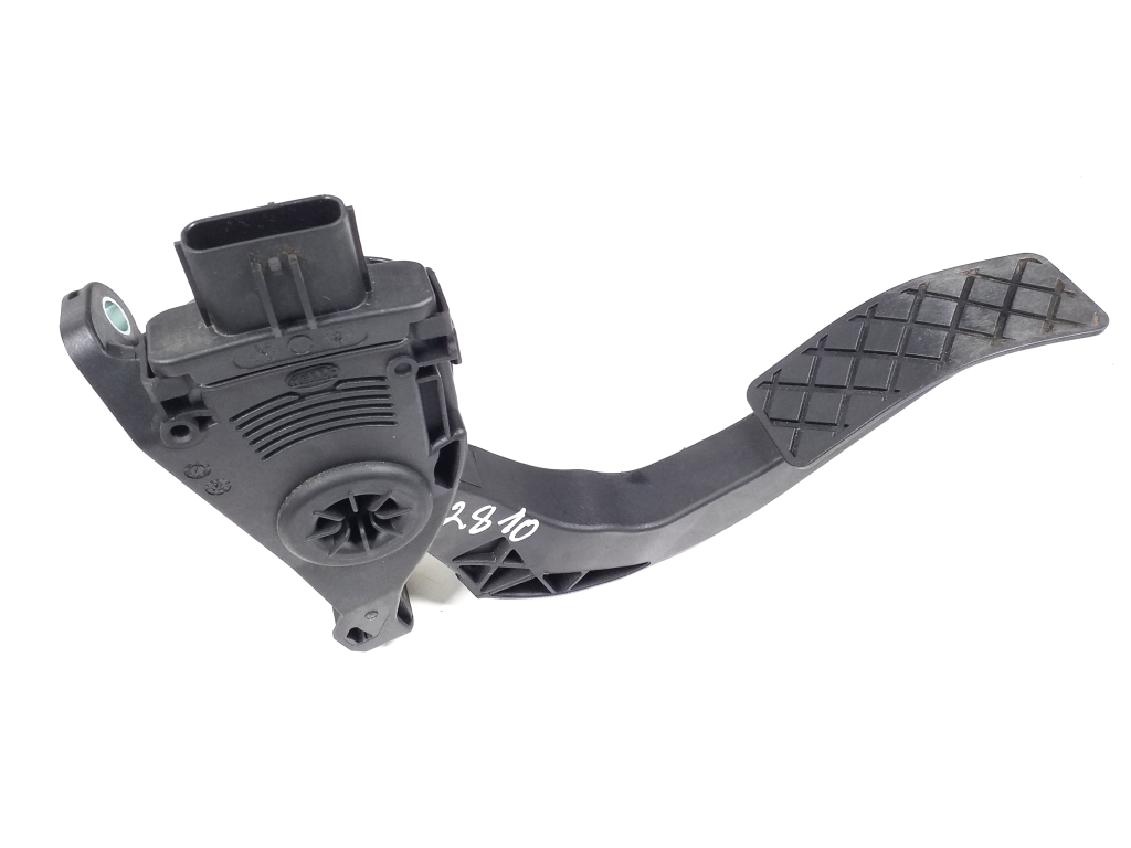 Used AUDI A6 Accelerator pedal 8K1723523A